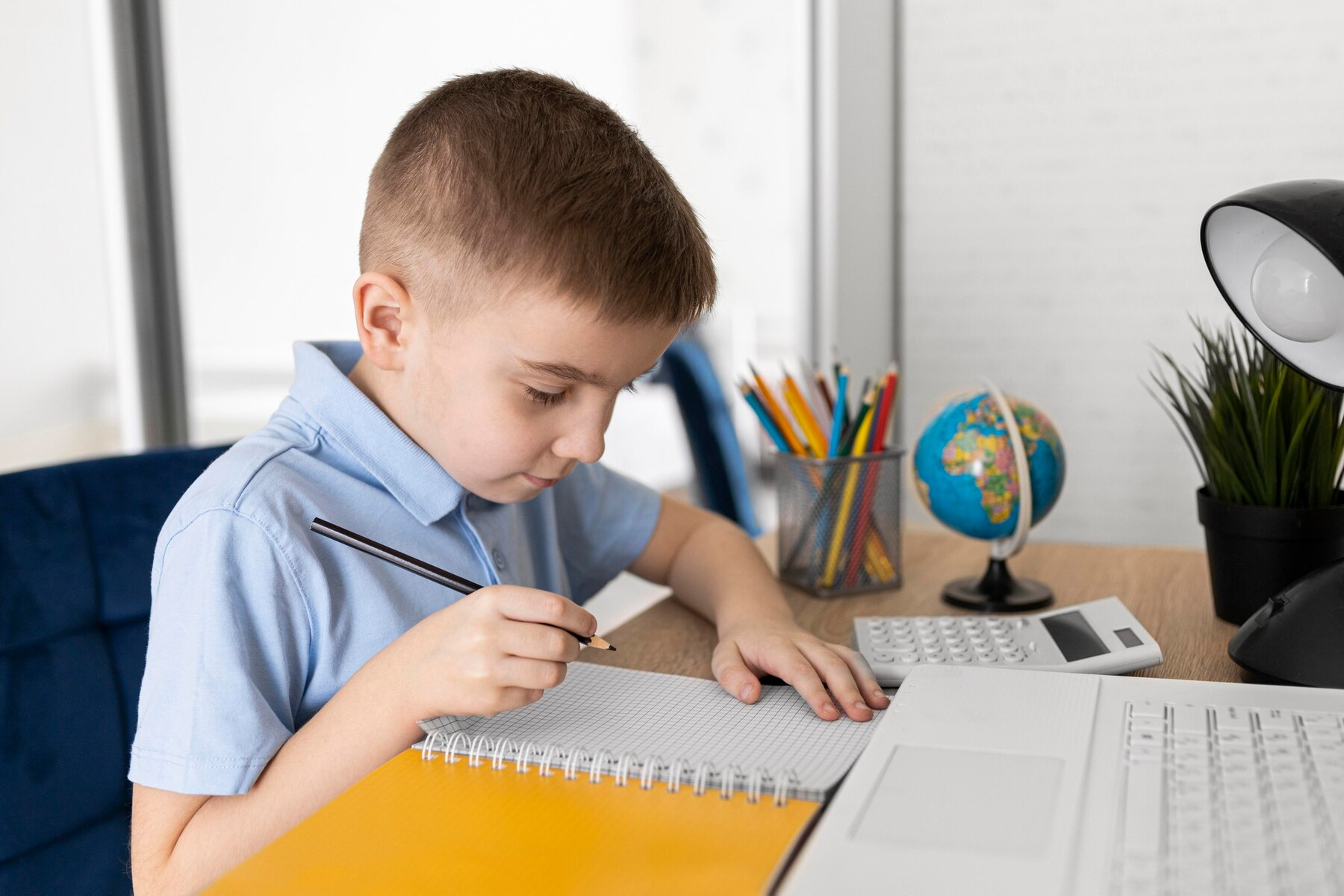 Procédures en classe pour les devoirs et les travaux