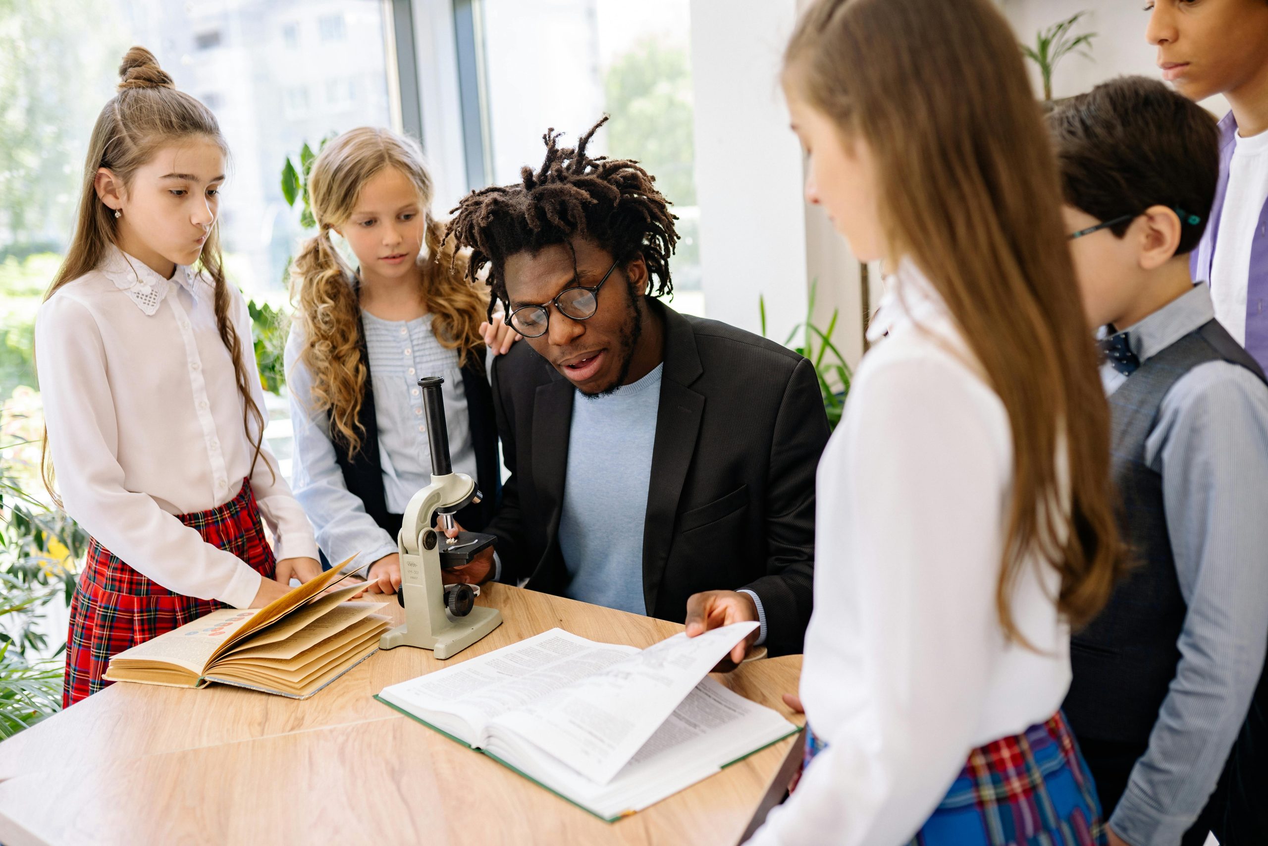 Make your questions to ask students more engaging with 3 secret tips.